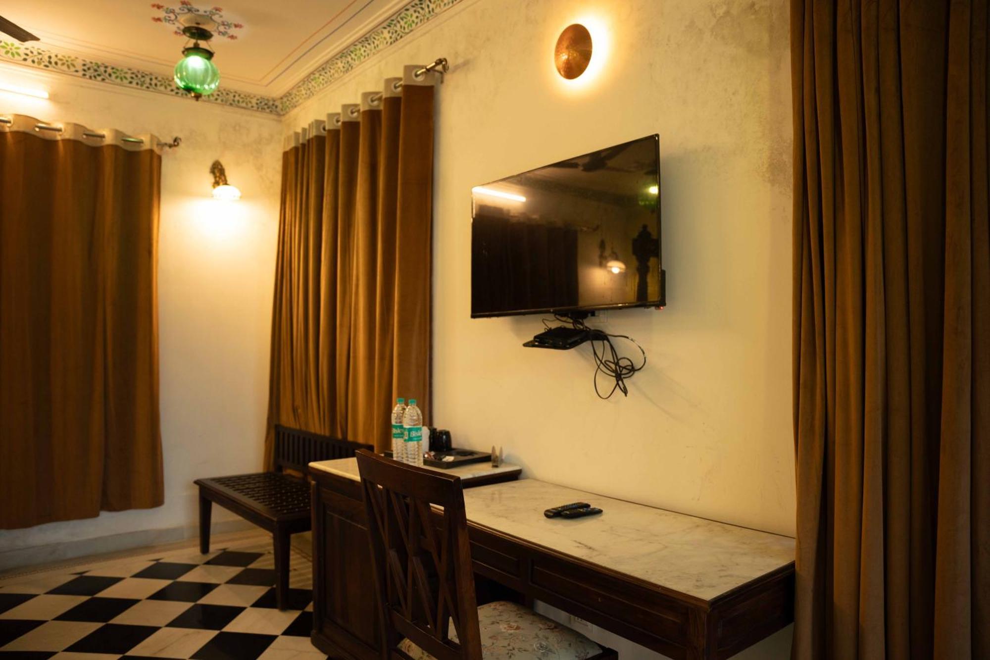 Hotel Karohi Villa Udaipur Exterior foto
